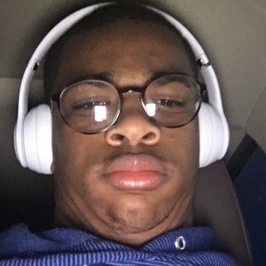 Meet your Posher, Samad